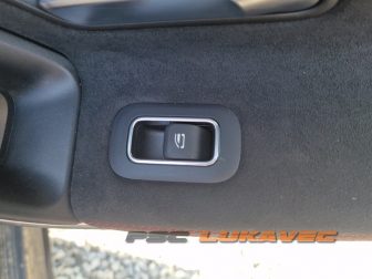 MERCEDES CLA PREKIDAČ PODIZAČA STAKLA ZADNJI DESNI 2020.