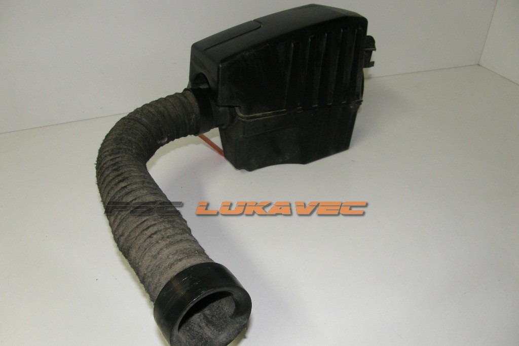 RENAULT MEGANE 2 KUĆIŠTE FILTERA ZRAKA 1.6 16v 8200168345 8200200821