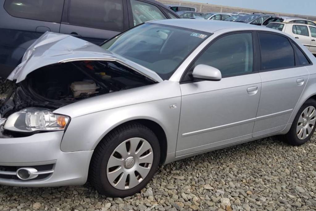 AUDI A4 VRATA ZADNJA LIJEVA 2006.