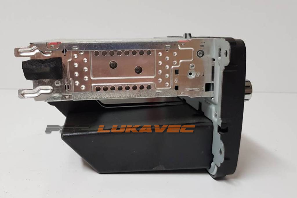 VW CADDY RADIO RCD210 2012.