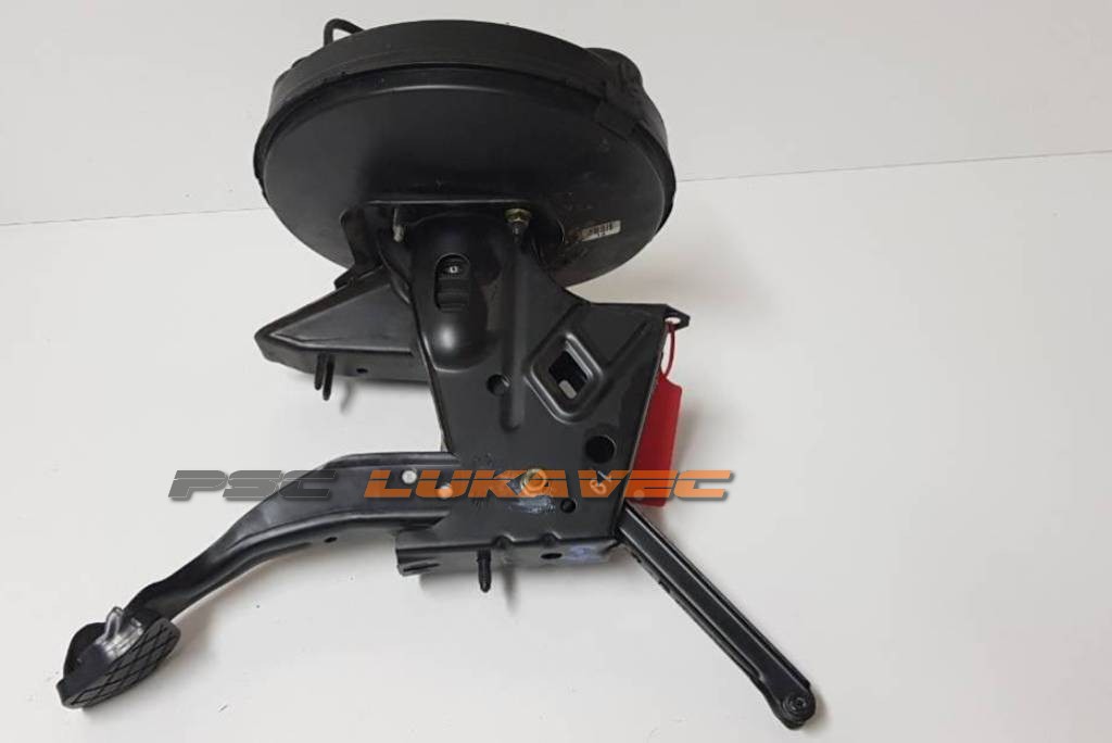 VW GOLF 4 SERVO BUBANJ KOČENJA 1J1614205 2004.