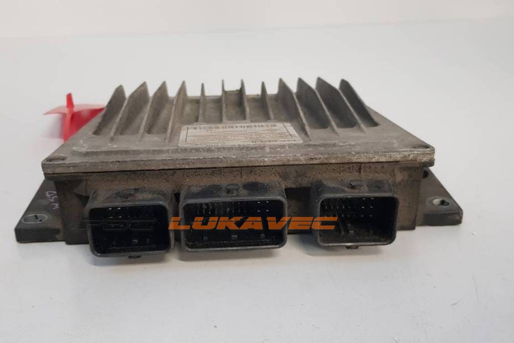 RENAULT CLIO 2 KOMPJUTER MOTORA 1.5 DCI 8200212348 DDCR80945A