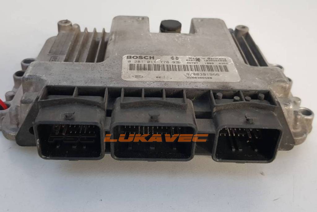 RENAULT MEGANE 2 KOMPJUTER MOTORA 1.9 DCI 0281011776 8200391966
