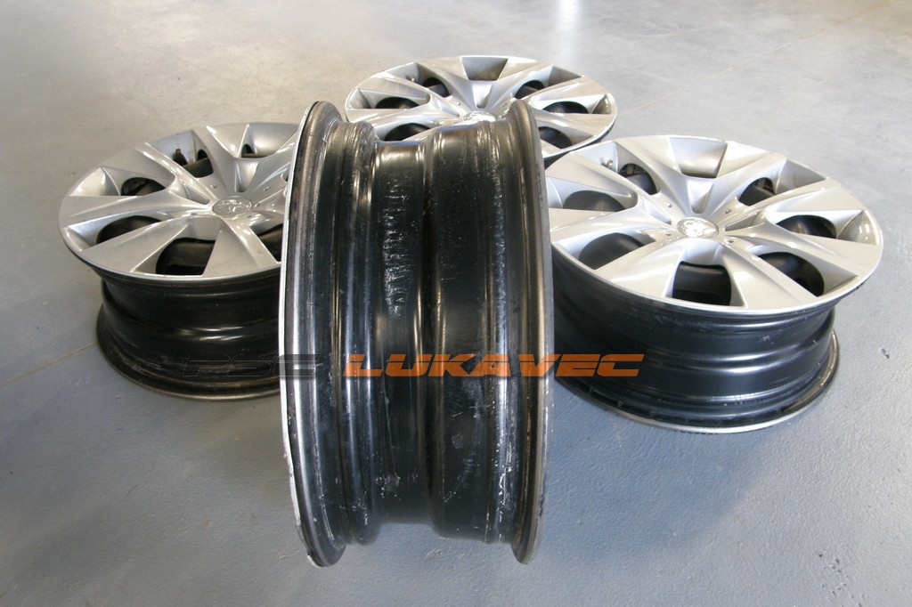 PEUGEOT FELGE ČELIČNE 15 COLA