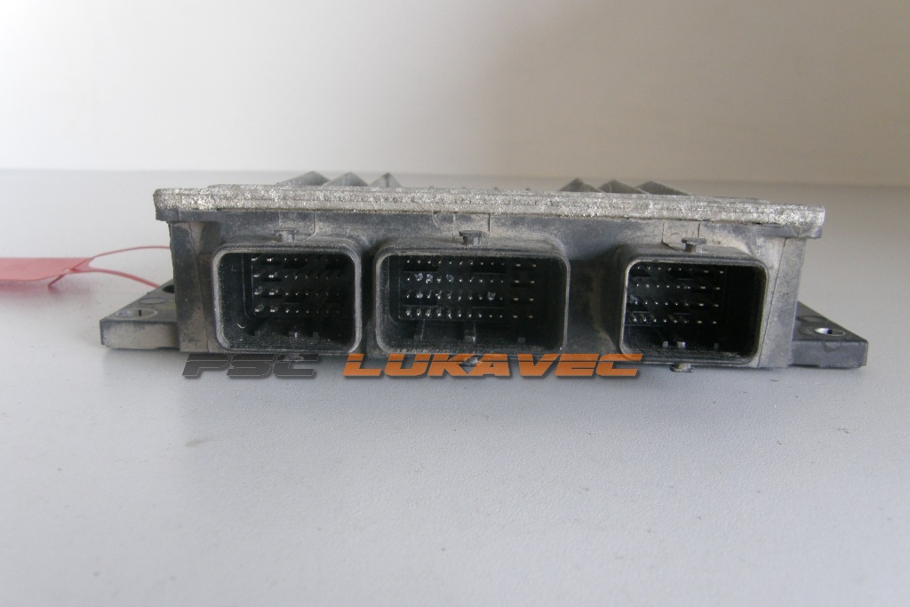 RENAULT CLIO 2 KOMPJUTER MOTORA 1.5 DCI 8200498185