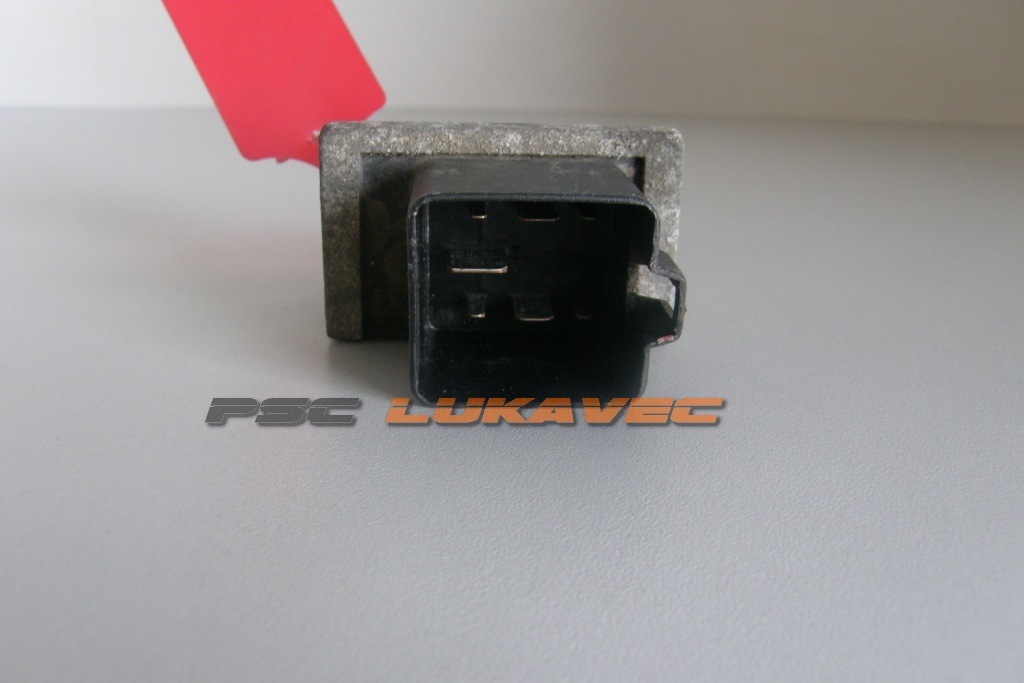 RENAULT CLIO 2 RELEJ GRIJAČA 1.5 DCI 7700115078