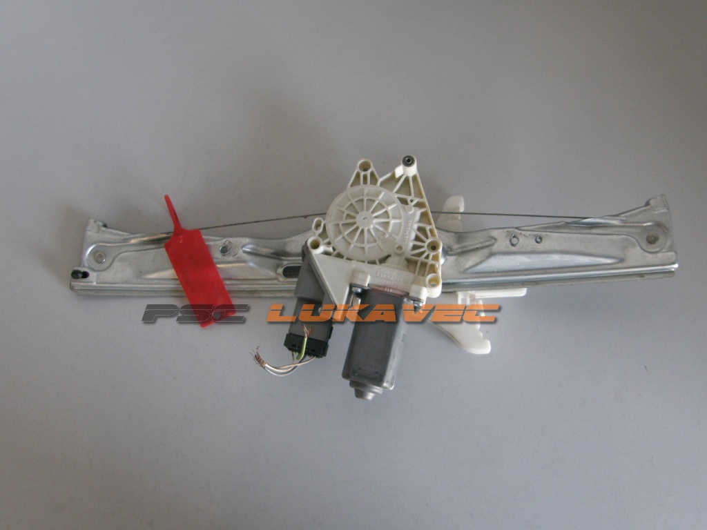 CITROEN C5 PREDNJI DESNI MOTORIĆ PODIZAČA STAKLA 7746009304