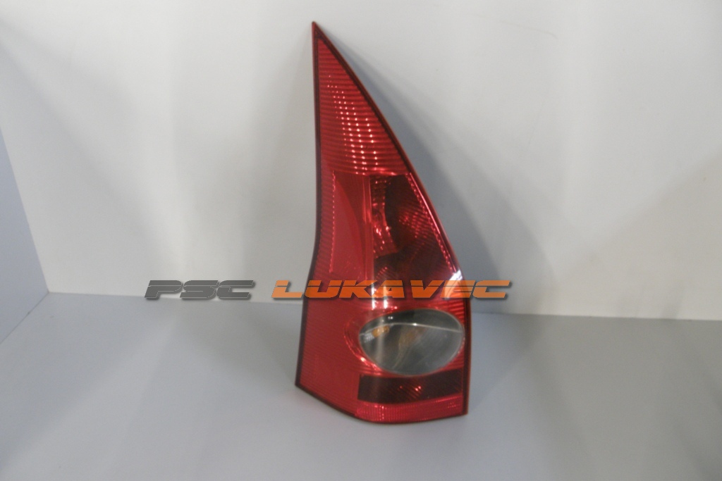 RENAULT MEGANE 2 GRANDTOUR ŠTOP SVJETLO ZADNJI LIJEVI ŠTOP 8200142684