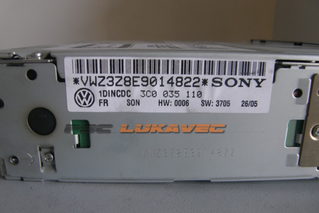 VW PASSAT B6 CD IZMJENJIVAČ 3C0035110