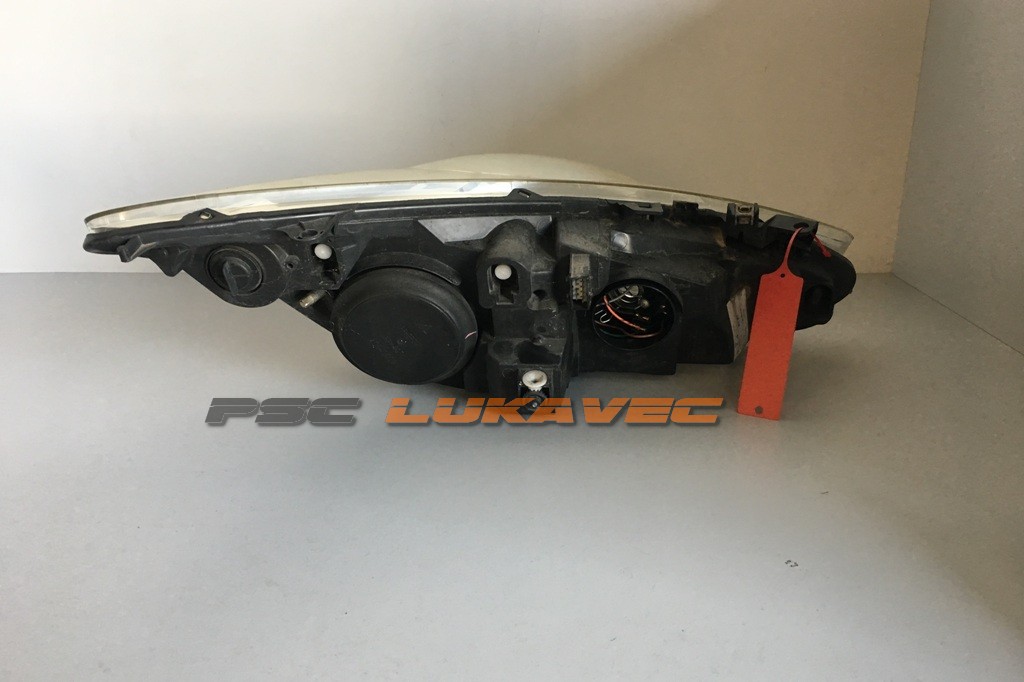 PEUGEOT 307 FAR LIJEVI