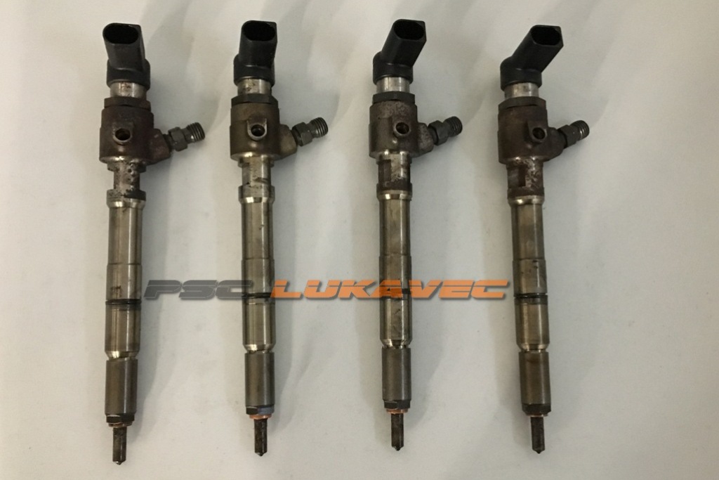 ŠKODA 1.6 TDI DIZNE ŠKODA 1.6 TDI  INJEKTORI  03L130277B 2012.