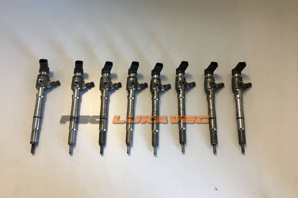 VW 1.6 TDI DIZNE VW 1.6 TDI INJEKTORI 03L130277B 2011.