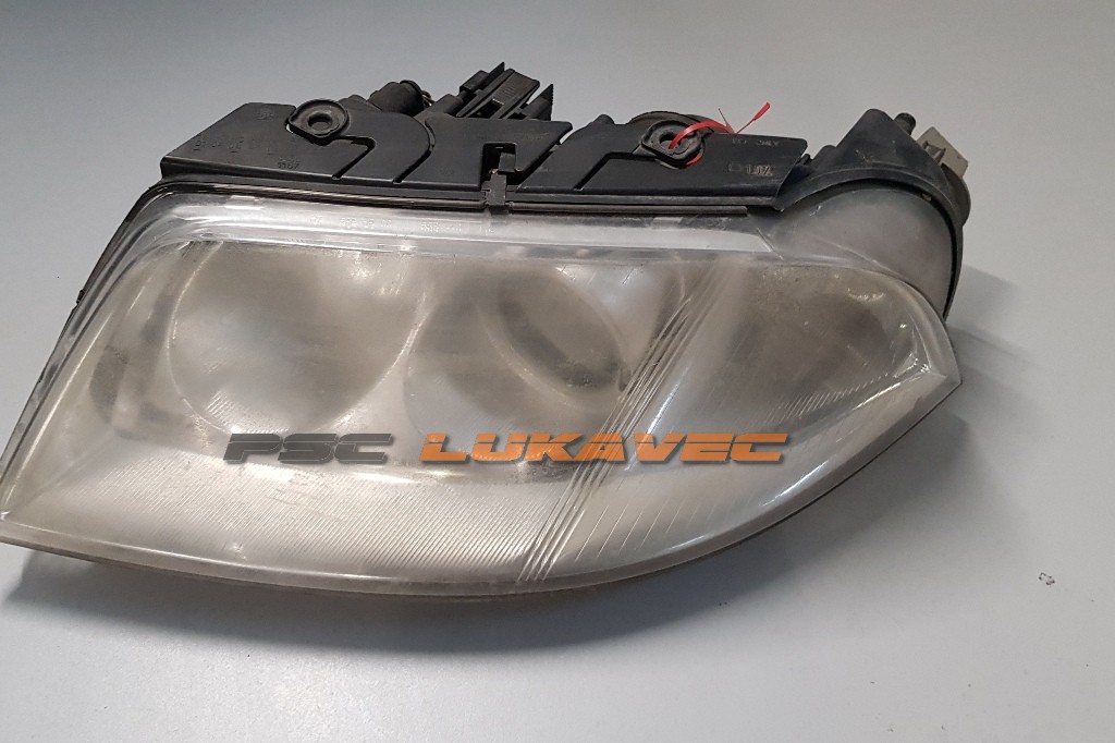 PASSAT B5 FAR LIJEVI