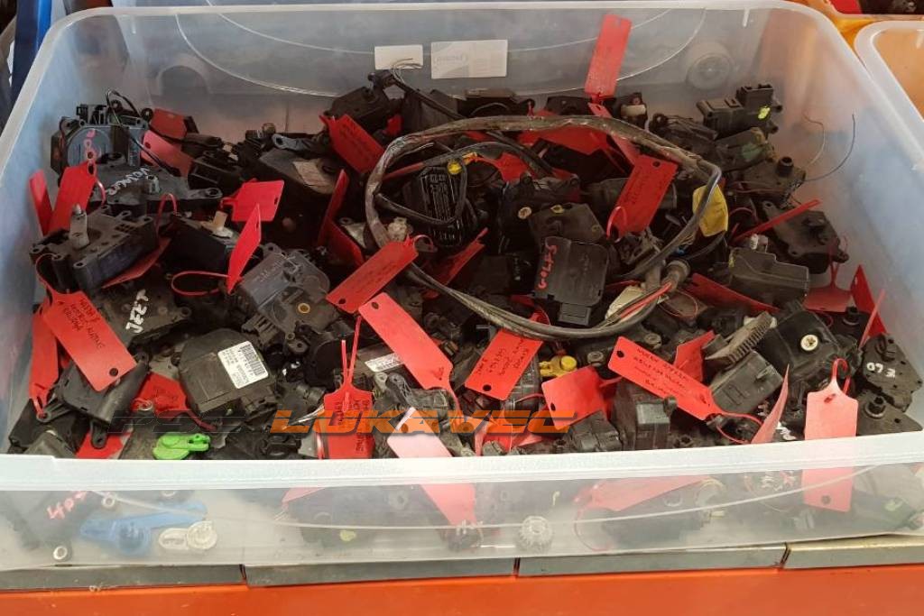 PEUGEOT MOTORIĆ KLAPNE GRIJANJA RENAULT MOTORIĆ KLAPNE GRIJANJA