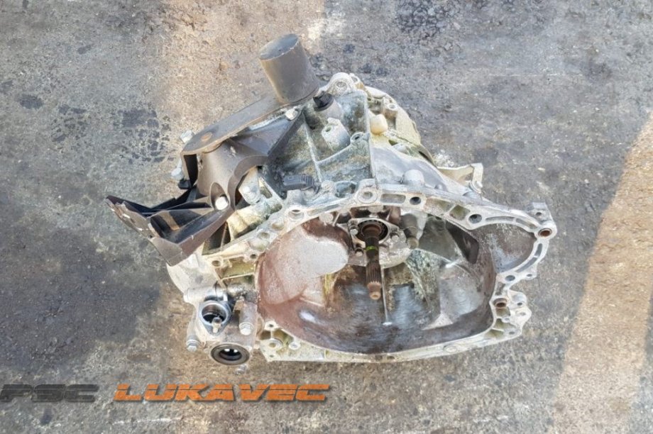 PEUGEOT EXPERT MJENJAČ 2.0 HDI