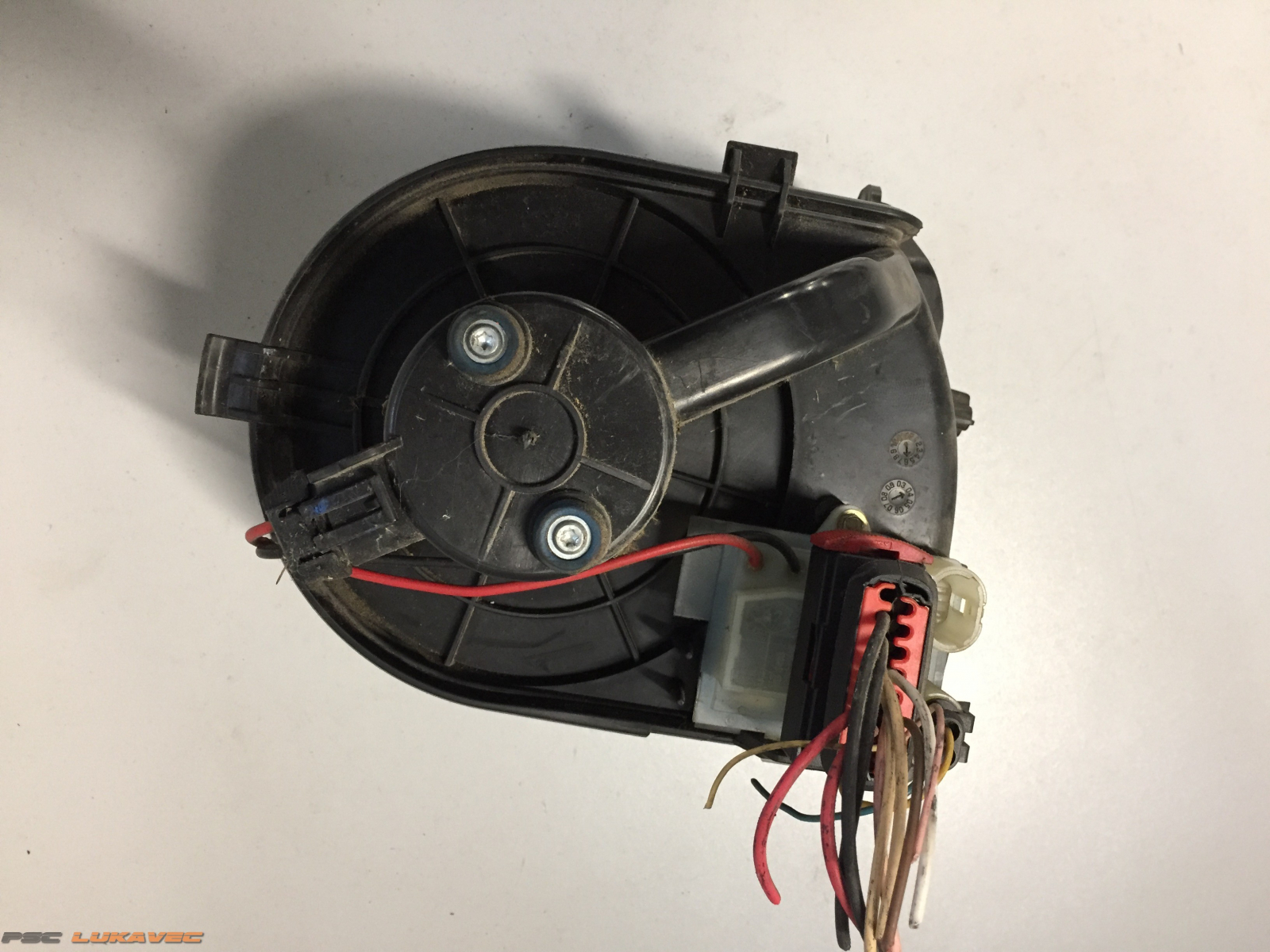 RENAULT CLIO 2 VENTILATOR KABINE 5D0220300 DENSO
