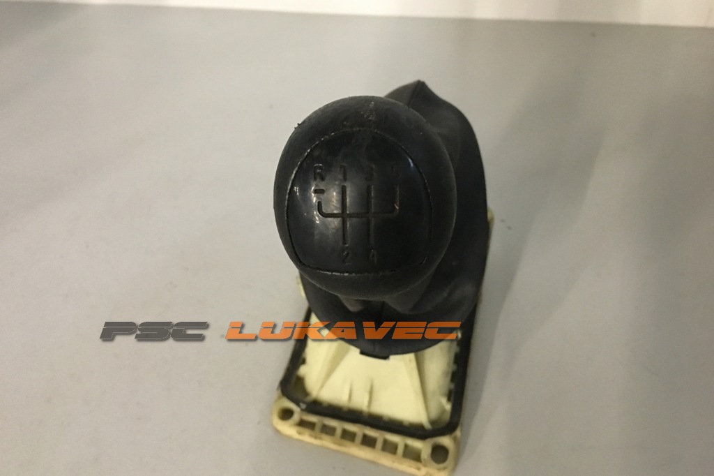 RENAULT CLIO 2 RUČICA MJENJAČA 8200136240