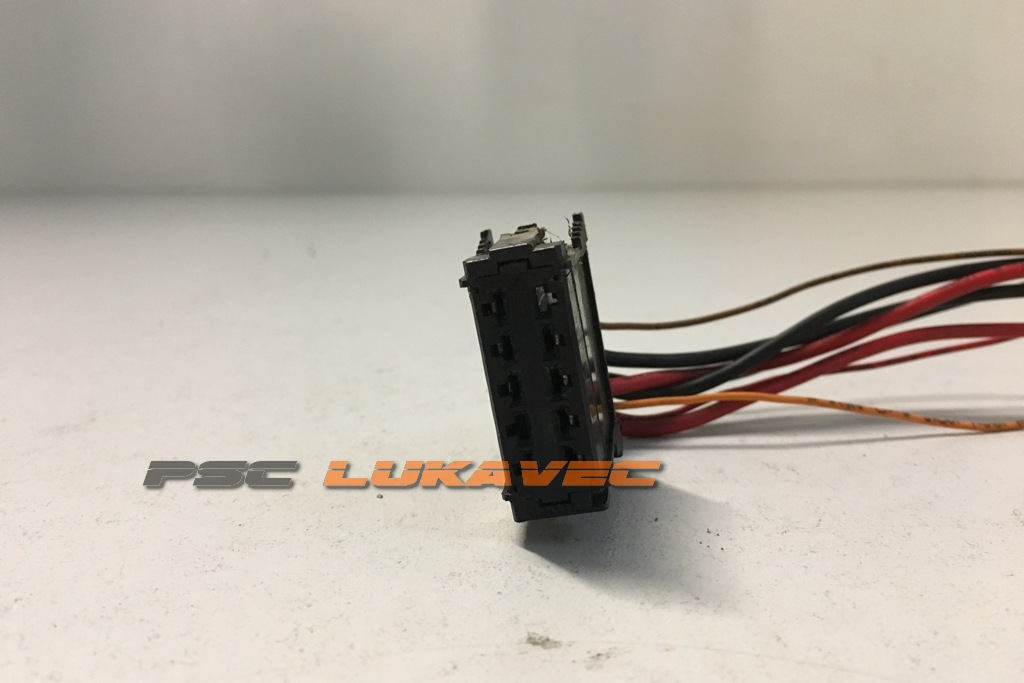 RENULT LAGUNA  KONEKTOR VENTILATORA KABINE 2000.