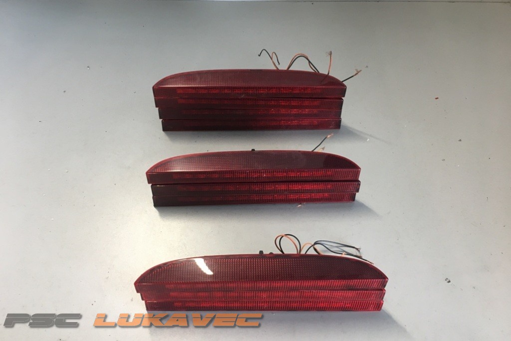 RENAULT CLIO 2 TREĆE ŠTOP SVJETLO 7700410753