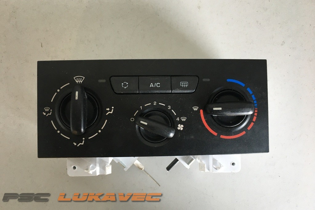 PEUGEOT PARTNER PREKIDAČI VENTILACIJE 9676532480