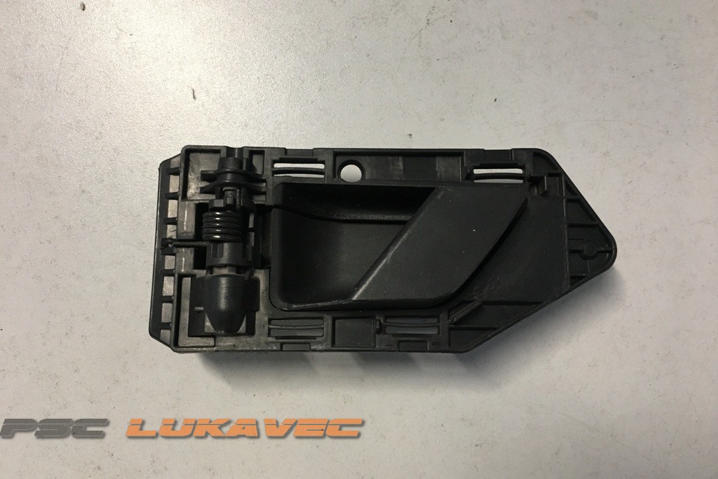 PEUGEOT PARTNER KVAKA VRATA LIJEVA 9621422977