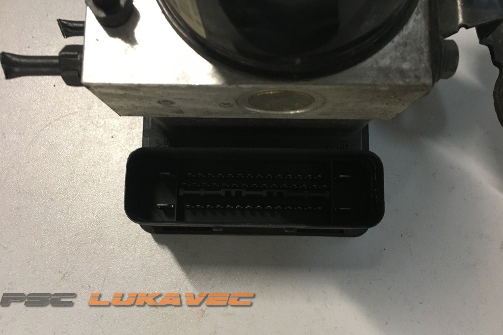 VW ABS CENTRALA 1J0614117E