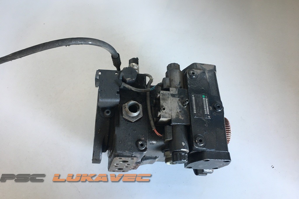 VILIČAR HIDRAULIČNA PUMPA 51112733