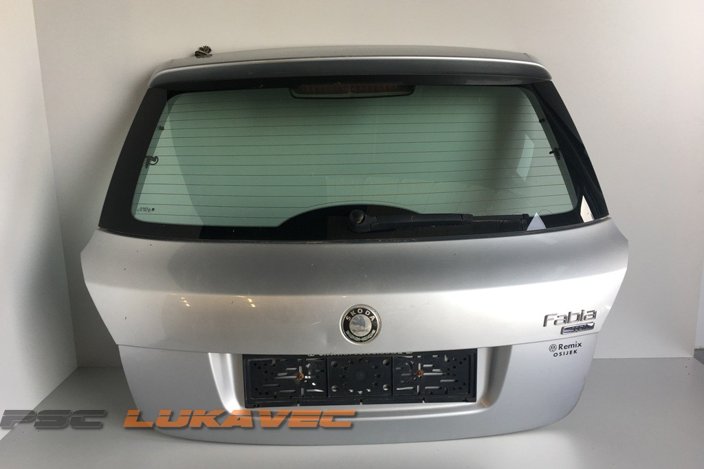 ŠKODA FABIA VRATA GEPEKA 2008.