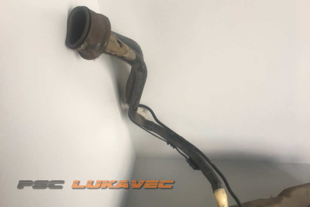 PEUGEOT 307 REZERVAR 307 SPREMNIK GORIVA 2.0 HDI 2005.