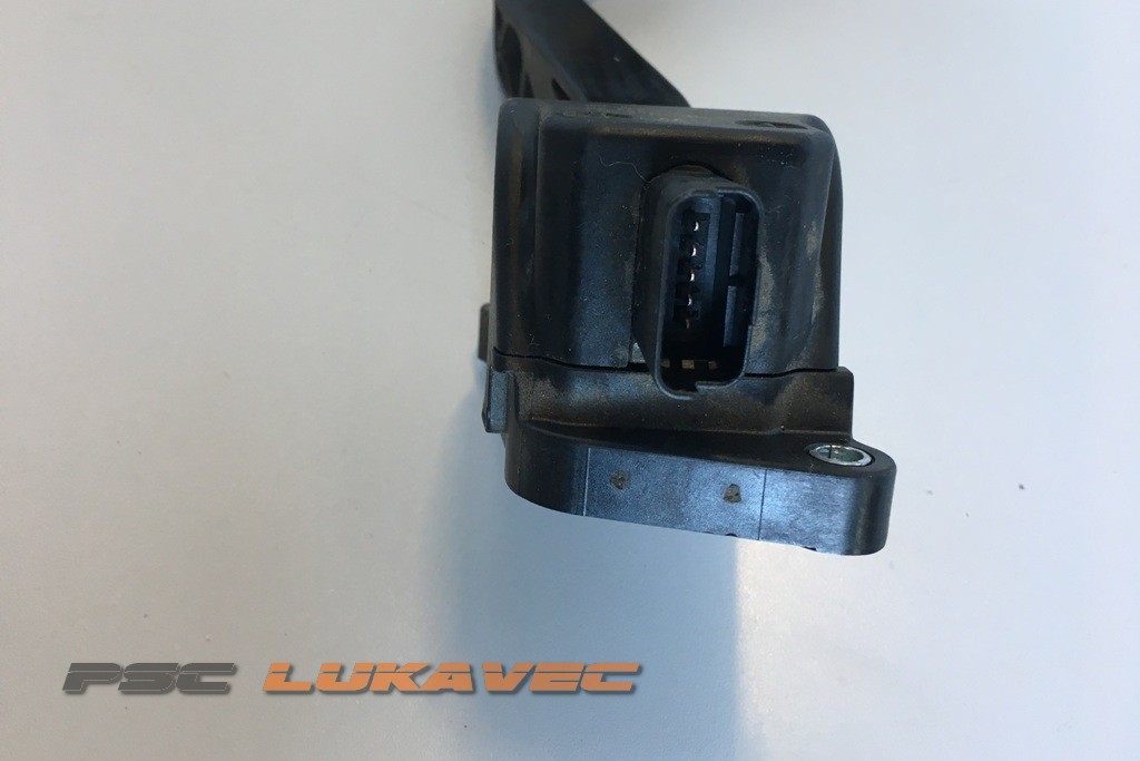 CITROEN C4 PICASSO PAPUČICA GASA C4 POTENCIOMETAR 9654725380