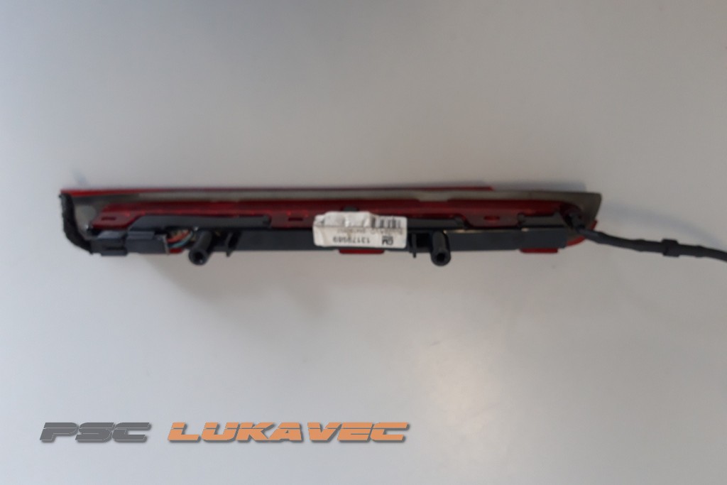OPEL MERIVA TREĆE ŠTOP SVJETLO 13179989 2007.