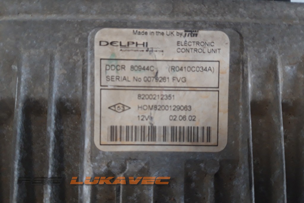 RENAULT CLIO 2 KOMPJUTER MOTORA 1.5 DCI 8200212351