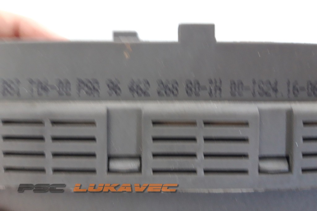 CITROEN C5 KUTIJA OSIGURAČA 9646226880 BSI