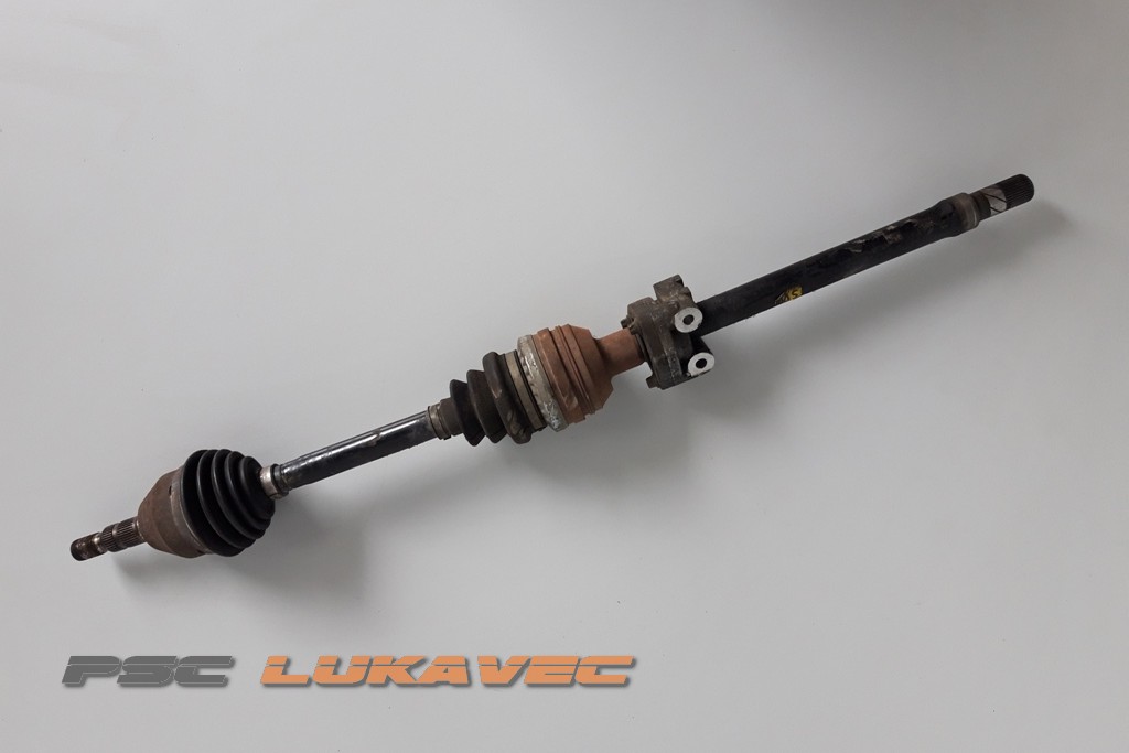 OPEL ASTRA H POLUOSOVINA DESNA 1.7 CDTI 13191328