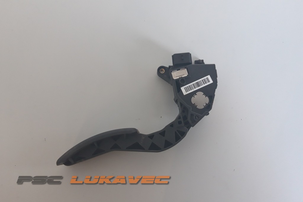 RENAULT MEGANE 3 POTENCIOMETAR GASA MEGANE 3 PAPUČICA GASA 180020022R