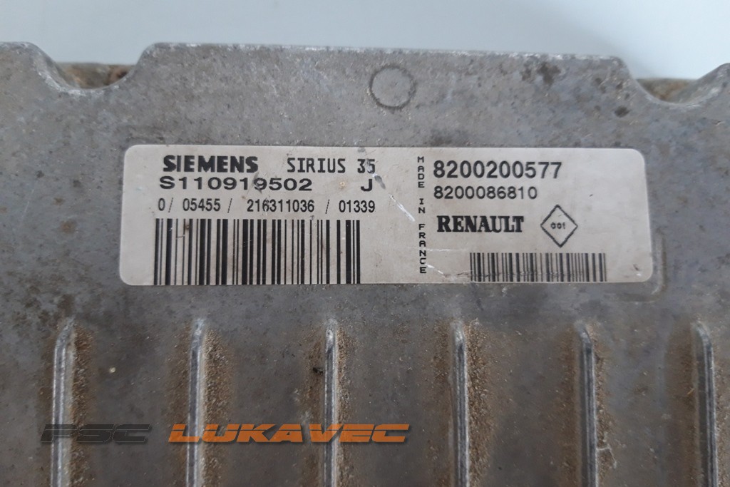 RENAULT LAGUNA 2 KOMPJUTER MOTORA 2.0 16V IDE 8200200577