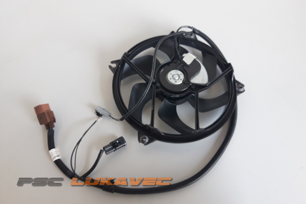 PEUGEOT 406 VENTILATOR HLADNJAKA 2.2 HDI