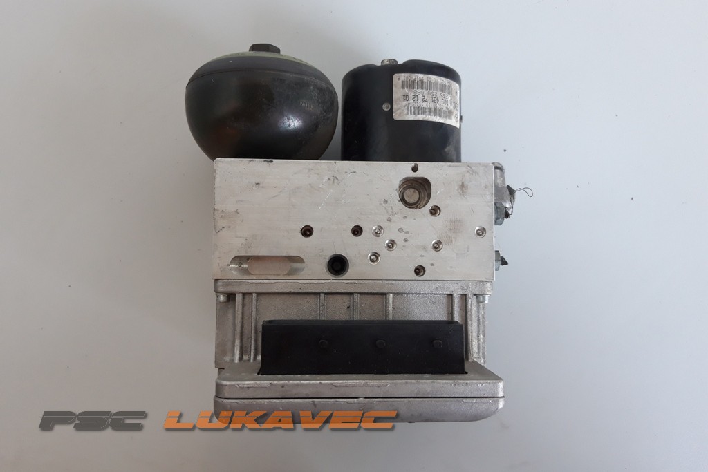 MERCEDES E KLASA W211 ABS CENTRALA A0054317212Q1
