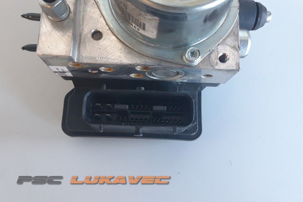 NISSAN JUKE ABS CENTRALA JUKE ABS PUMPA 476601BF10B