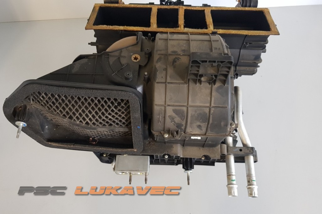 CITROEN C5 KUTIJA VENTILACIJE 9653467680 2006.