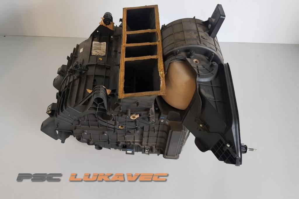 PEUGEOT 407 KUTIJA VENTILACIJE 9653467680