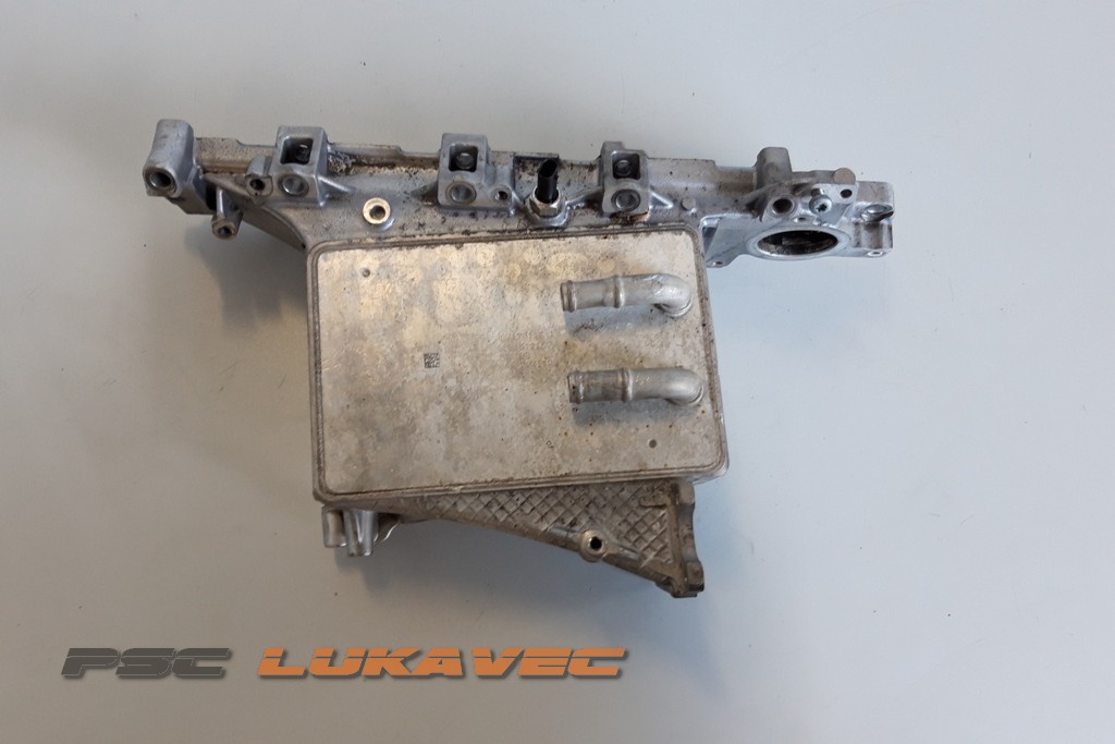 VW INTERKULER VW HLADNJAK ZRAKA 2.0 TDI 04L129711AB