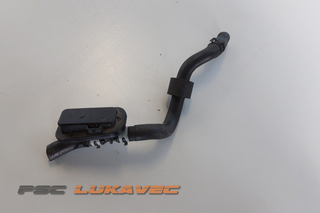 VW SENZOR GORIVA 2.0 TDI 5Q0127242B