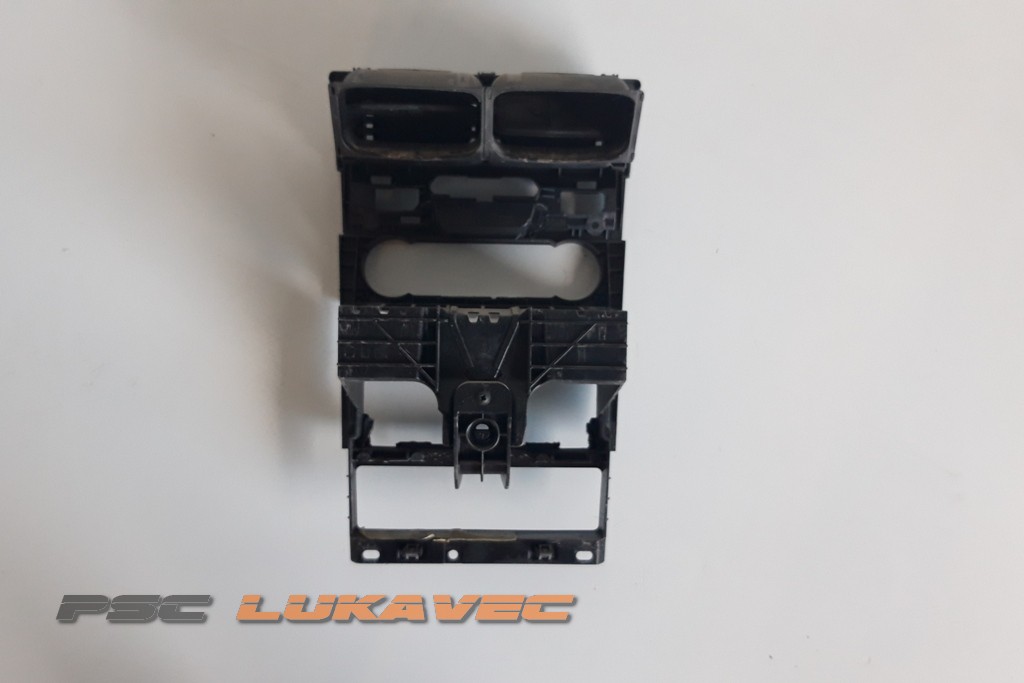 FORD MONDEO KONZOLA VENTILACIJE MONDEO KONZOLA RADIJA 4S7118522 2007.