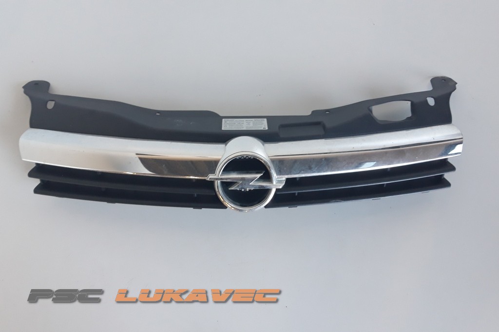 OPEL ASTRA H PREDNJA MASKA SA ZNAKOM 13238416
