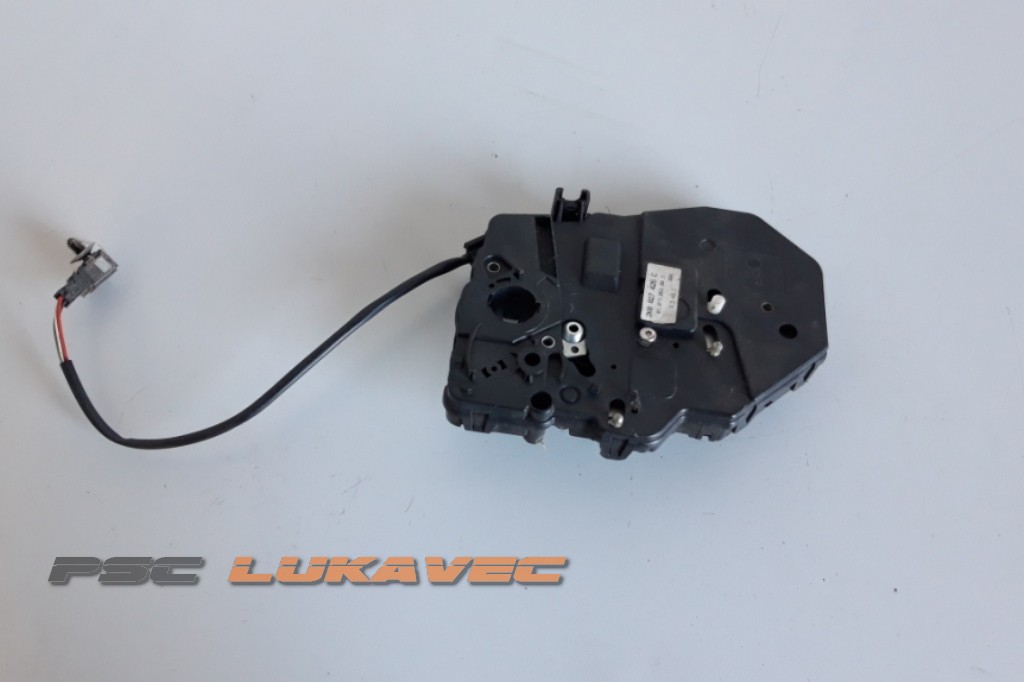 VW CADDY BRAVA VRATA 2K0827426C 2008.