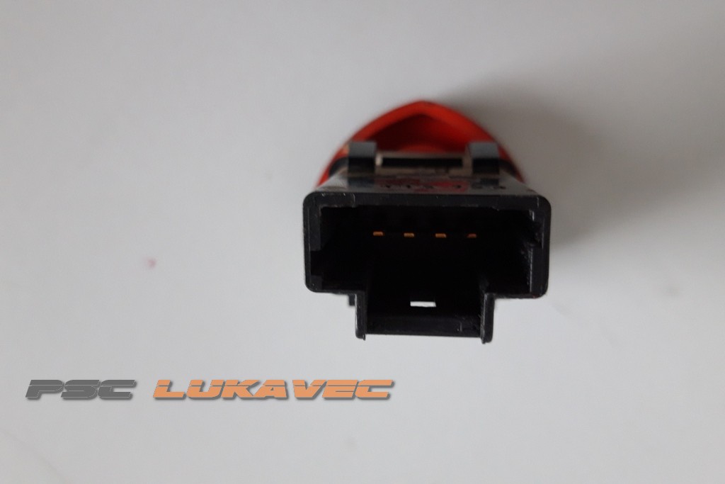 RENAULT CLIO 2 PREKIDAČ SVA ČETIRI ŽMIGAVCA CLIO PREKIDAČ 4 ŽMIGAVCA