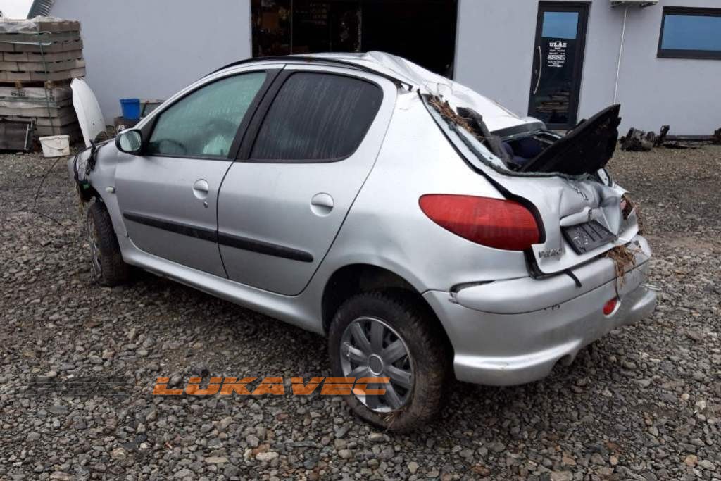 PEUGEOT 206 DIJELOVI 1.4i 2002.