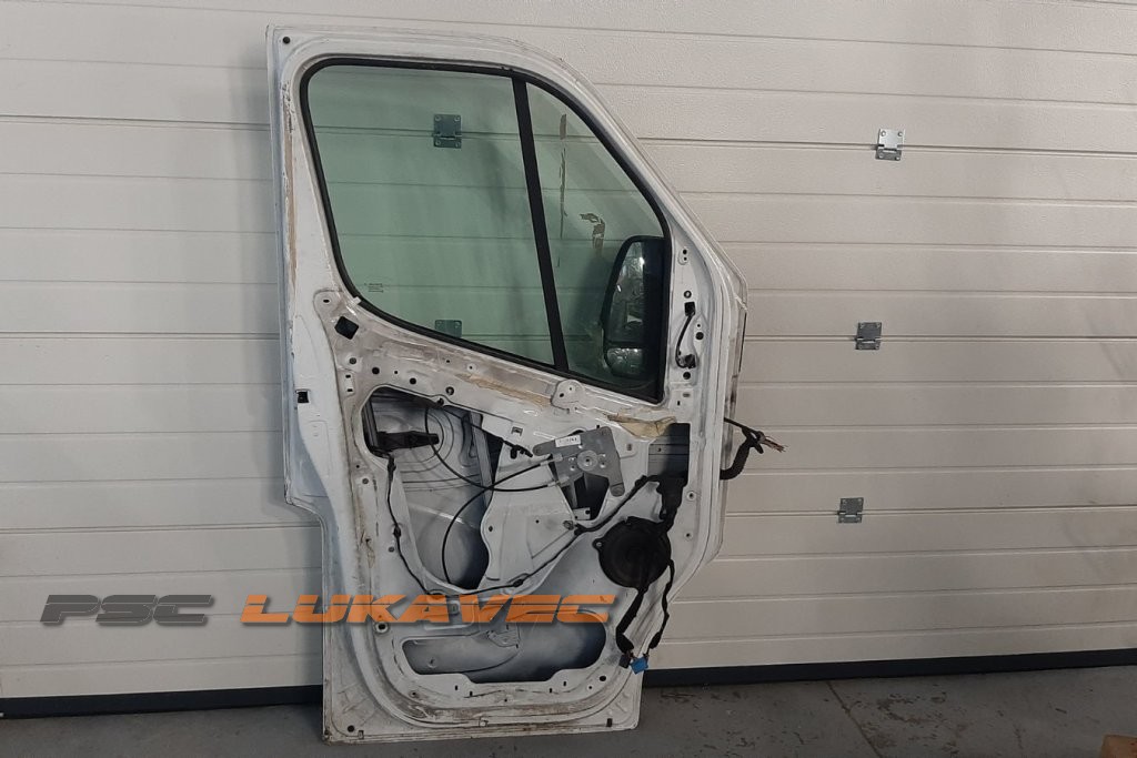 RENAULT MASTER 3 VRATA PREDNJA LIJEVA 2015.