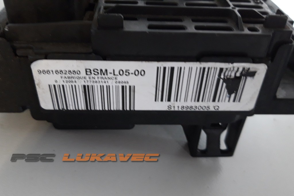 PEUGEOT EXPERT KUTIJA OSIGURAČA 9661682880 BSM L05-00